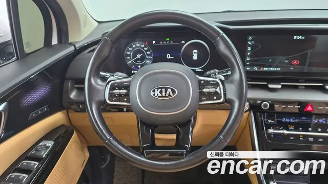 Kia Carnival — фото 13