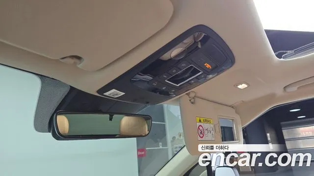 Kia Carnival — фото 17