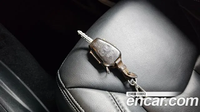 Jeep Wrangler — фото 14
