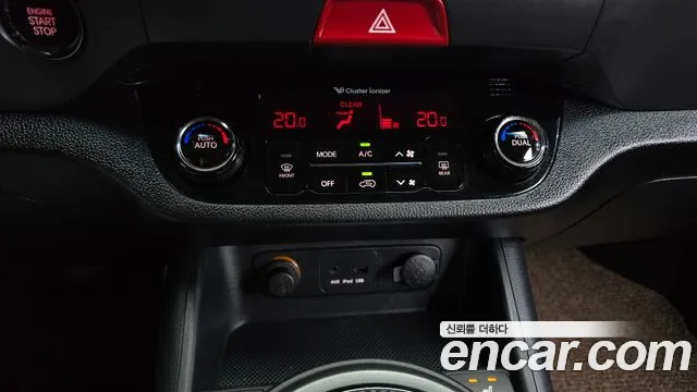 Kia Sportage — фото 15