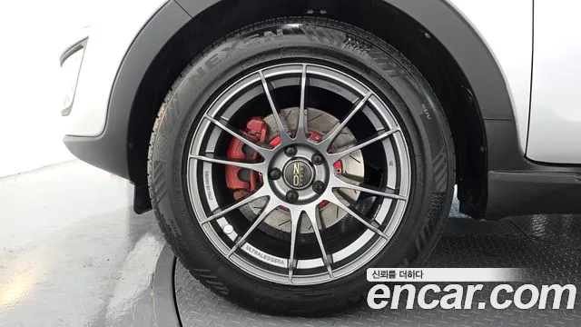 Kia Sportage — фото 5
