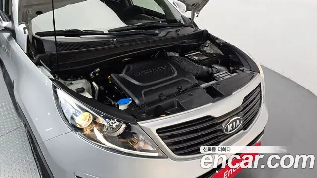 Kia Sportage — фото 6