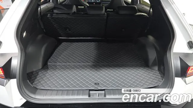 Hyundai Ioniq 5 — фото 28