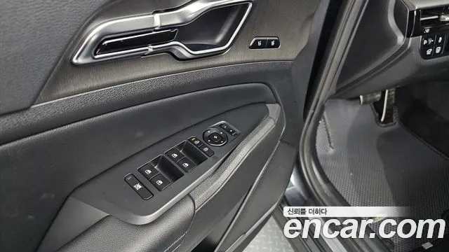 Kia Sportage — фото 27