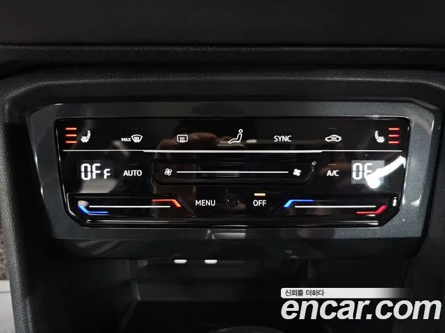 Volkswagen Tiguan — фото 16
