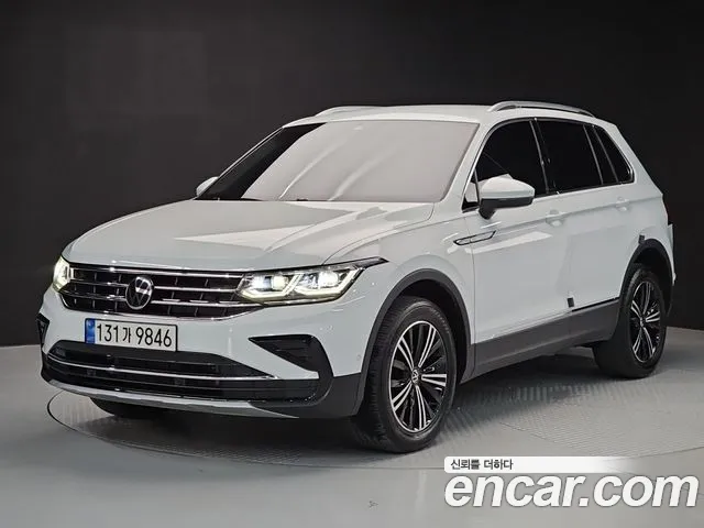 Volkswagen Tiguan — фото 2
