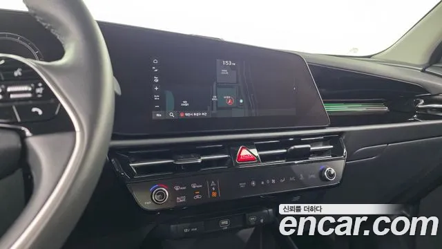 Kia Niro — фото 13