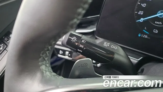 Kia Niro — фото 17