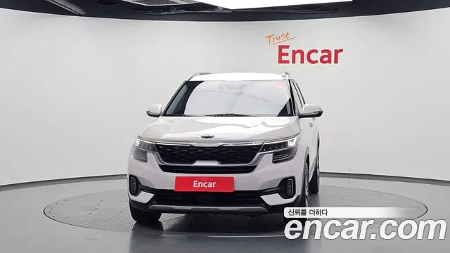 Kia Seltos — фото 3