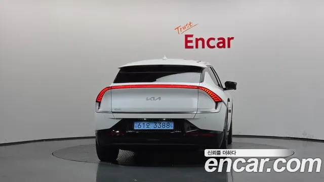 Kia EV6 — фото 4