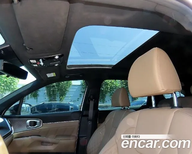 Kia Sorento — фото 19