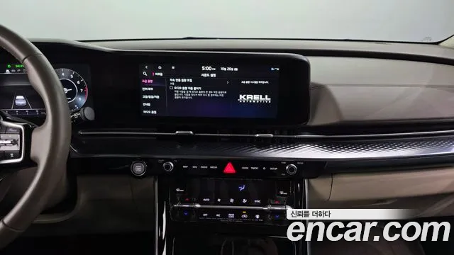Kia Carnival — фото 16