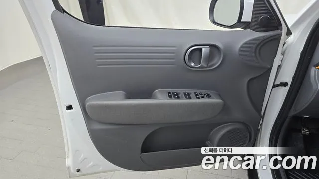 Hyundai Casper — фото 24