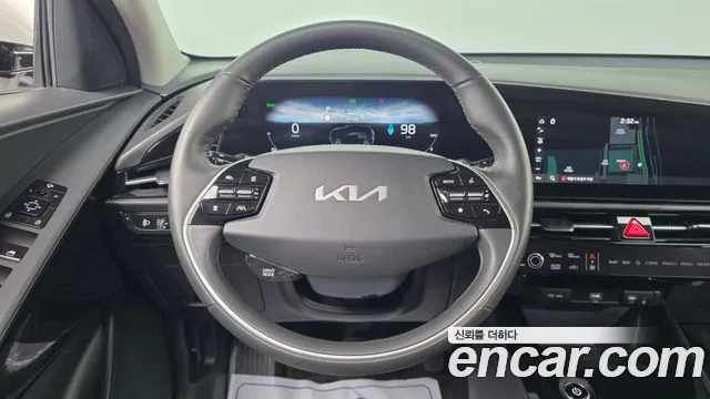Kia Niro — фото 13