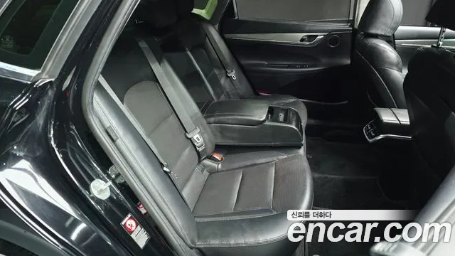 Hyundai Grandeur — фото 11