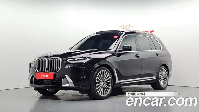 BMW X7 — фото 1