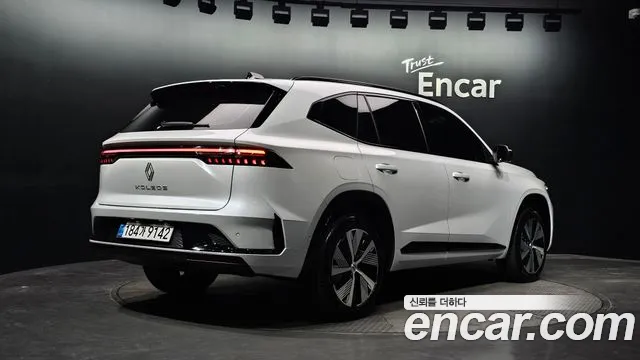 Renault-KoreaSamsung Grand Koleos — фото 1