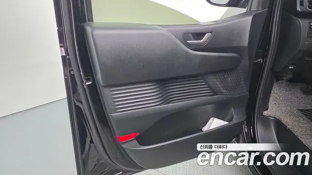 Hyundai Staria — фото 25