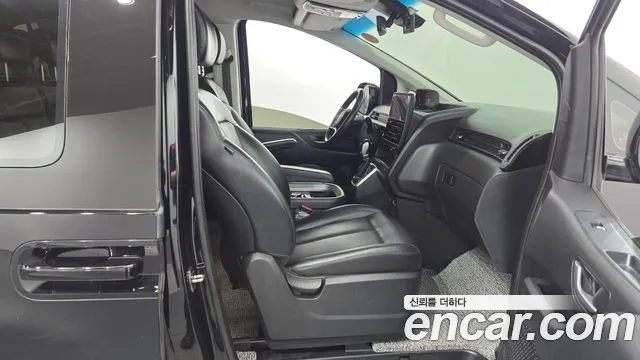Hyundai Staria — фото 26