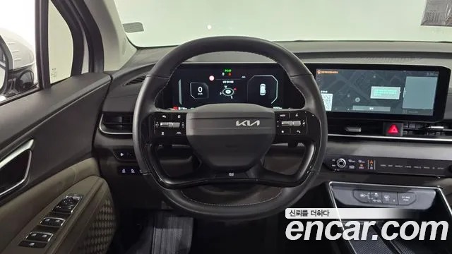 Kia Carnival — фото 12
