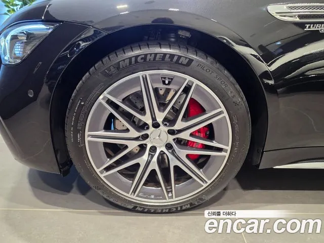 Mercedes-Benz AMG GT — фото 5