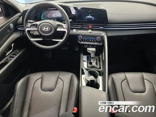 Hyundai Avante — фото 15