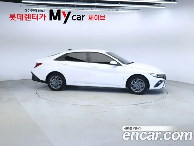 Hyundai Avante — фото 6