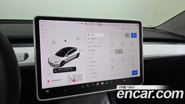 Tesla Model 3 — фото 16