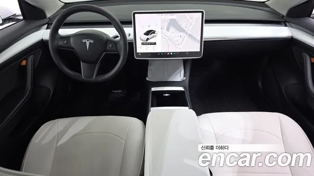 Tesla Model 3 — фото 6