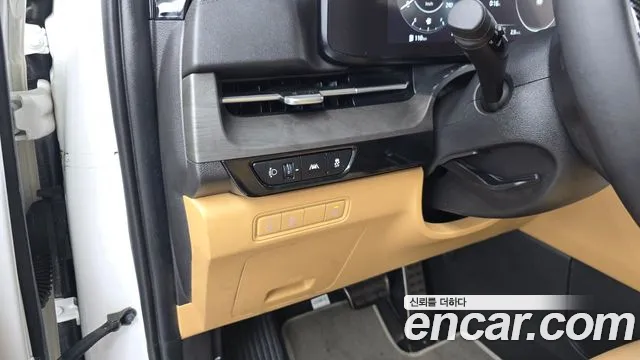 Kia Carnival — фото 17