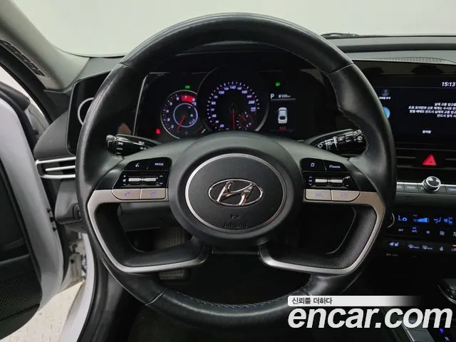 Hyundai Avante — фото 12