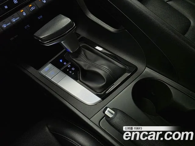 Hyundai Avante — фото 13