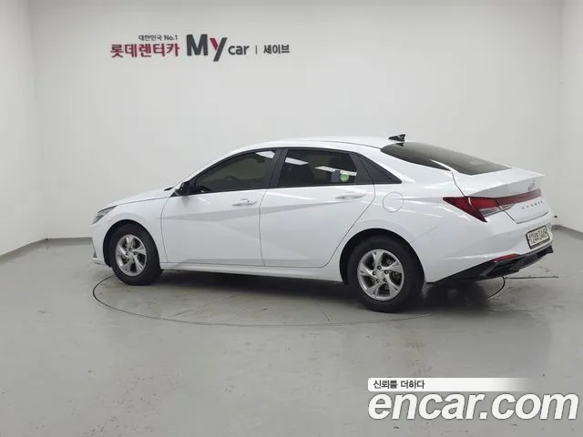 Hyundai Avante — фото 3