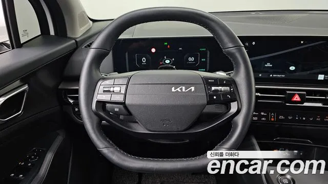 Kia Sportage — фото 14