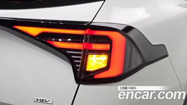 Kia Sportage — фото 23