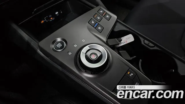 Kia Sportage — фото 9