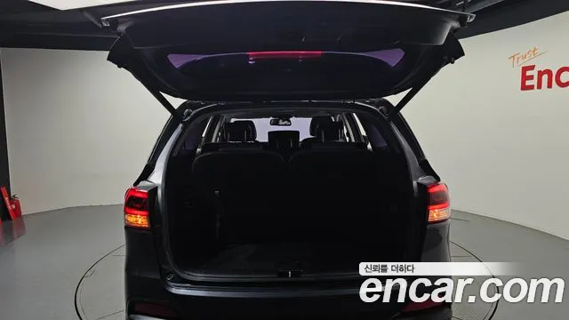 Kia Sorento — фото 20
