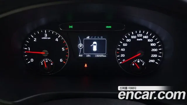Kia Sorento — фото 8