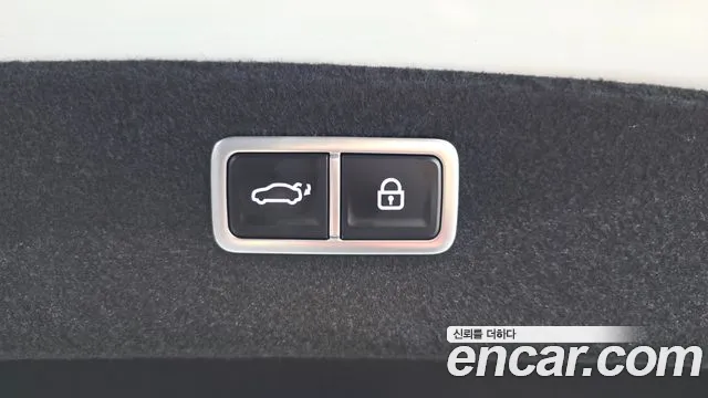 Genesis G80 — фото 17
