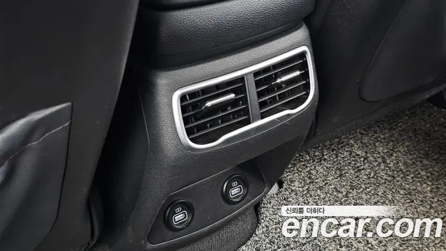 Hyundai Santa Fe — фото 32