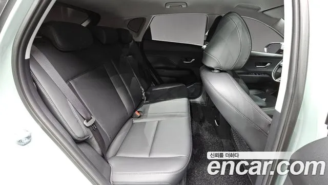 Hyundai Kona — фото 18