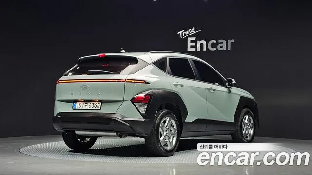 Hyundai Kona — фото 2