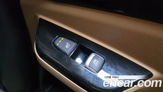 Kia Carnival — фото 19