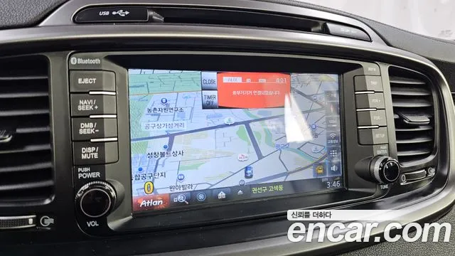 Kia Sorento — фото 27