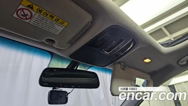 Kia Sorento — фото 28