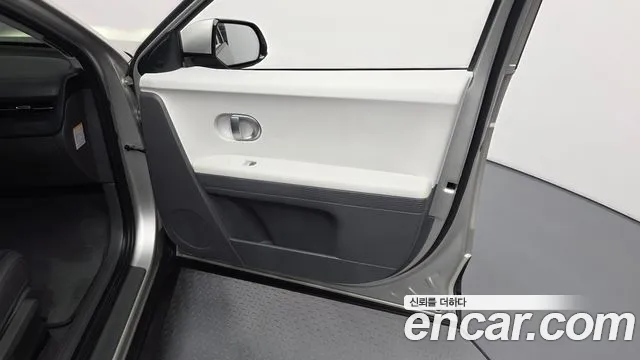 Hyundai Ioniq 5 — фото 24