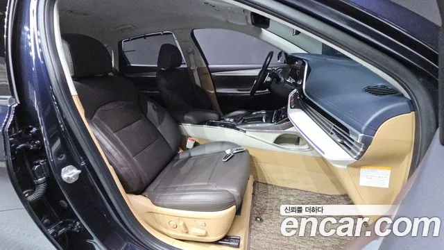 Hyundai Grandeur — фото 12