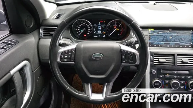 Land Rover Discovery Sport — фото 13