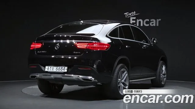 Mercedes-Benz GLE-Class — фото 1