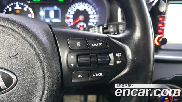 Kia Sorento — фото 18